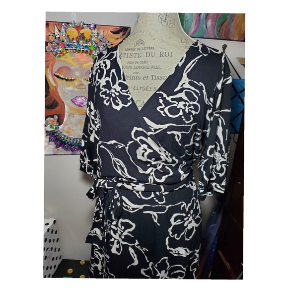 COPY - Jones New York Wrap Dress - Picture 4 of 4